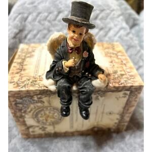 Boyds Wee Folkstone Tuxworth J. Cummerbund Shelf Sitter Wedding Whimsical Angel